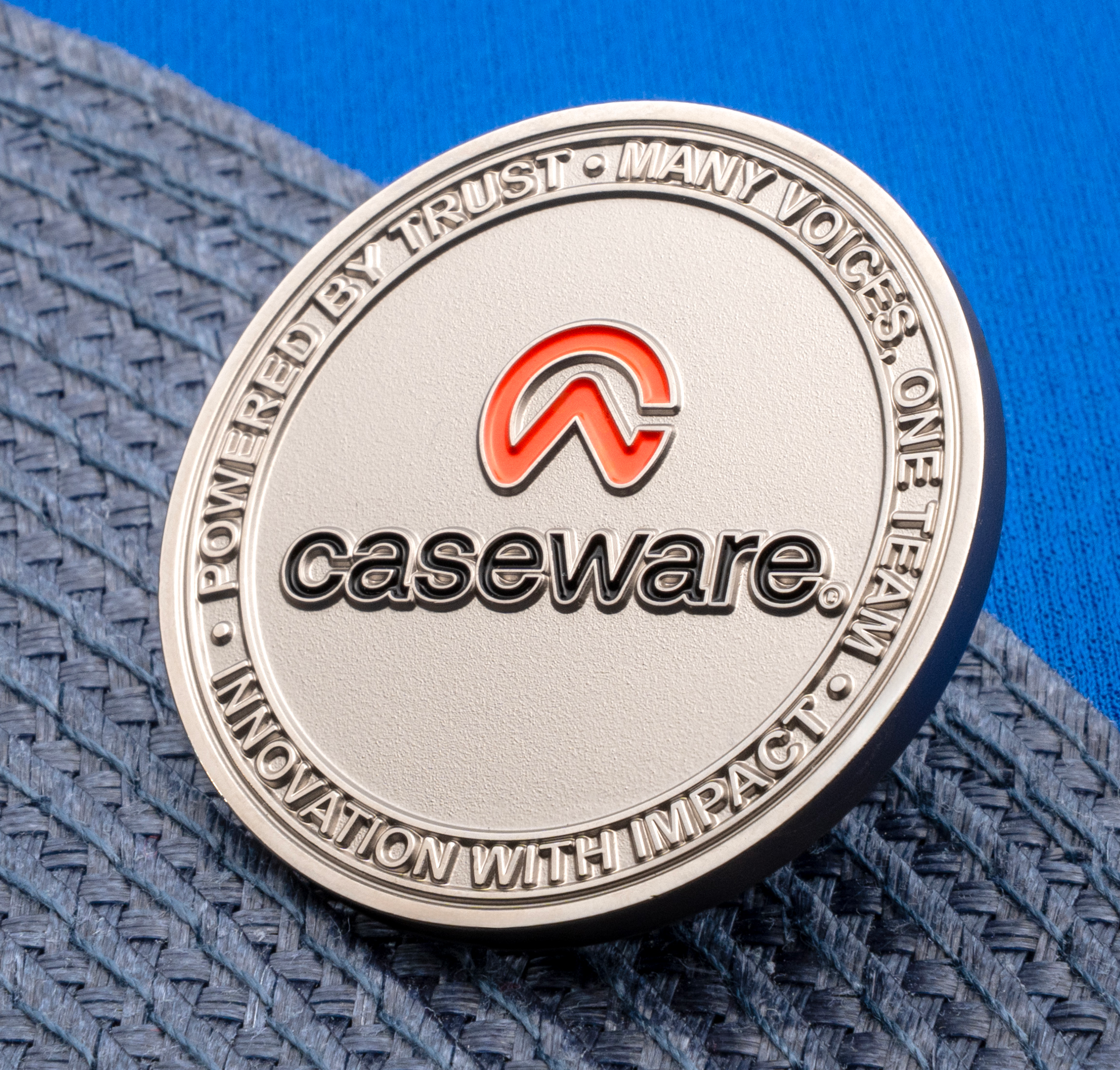 Share Your Brilliant Idea with Others Through Your Custom Lapel Pin Design